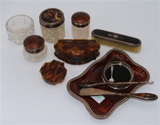 Assorted dressing table items